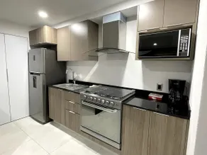 Modern and nice apartment, excellent location - Image 4