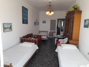 Betty's Appartment in Tinos - Image 3