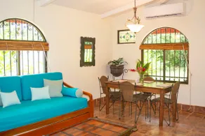 Private Suite 102 Walking Distance to the Beach - Image 4