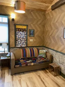 Knowhere Else--rustic compact apartment with loft - Image 3