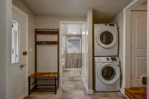 Casper Mountain Escape-Entire home- close to town - Image 3