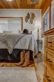 Casper Mountain Escape-Entire home- close to town - Image 2