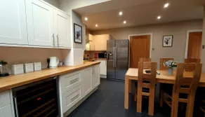 Cosy 2 Bedroom Flat in Lake District - Image 2