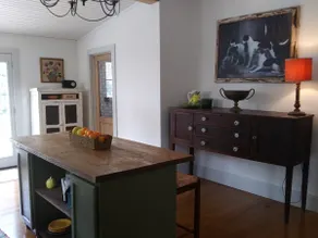 Centrally located Pickett Hill house - Image 5