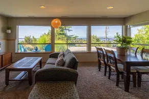 Sound View Retreat at Alki Beach - Image 4