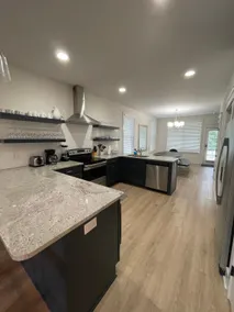 Stylish 3-bedroom home near the Zoo - Image 4