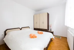 Apartment Lakeside Cerknica - Image 3