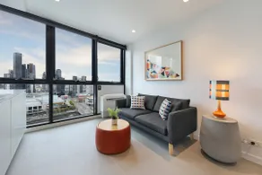 One-Bedroom River View Apartment - Image 5