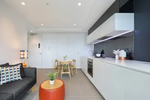 One-Bedroom River View Apartment - Image 2