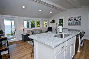 ”Once Upon A Tide” Waterfront cottage - Image 2