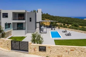 Nikolioudis Luxury Villa Wine - 900m From Agia Marina Beach - Image 4