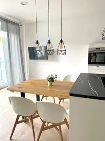 Exclusive 82 sqm loft apartment with underground parking centrally located - Image 2