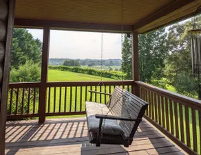 Mountain Vineyard Home Away from Home - Image 3