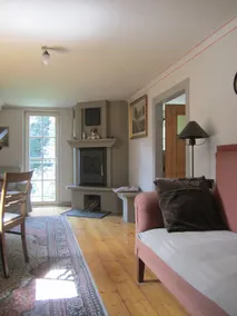 Romantic apartment with fireplace and sauna - Image 5