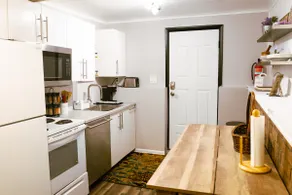Cozy basement Suite | Free Laundry + Playground - Image 3