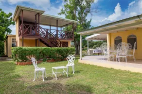 Charming Hacienda three bedroom retreat - Image 4