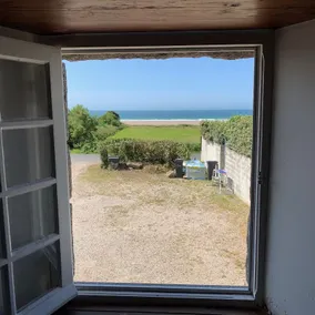 ACCES A LA MER - SCIOTOT - LA PETITE MAISON - Image 4
