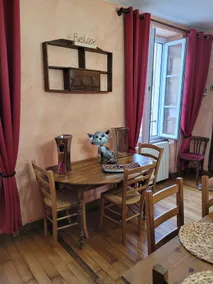 Entire home seasonal rental - Image 3