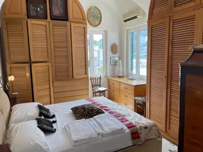 Top Central Suite - Image 3
