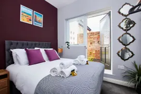 Modern Apt; Close To EMA • FREE Gym & Pool Access - Image 4