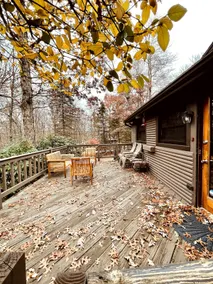 Cozy Pocono Cabin on an Acre - Image 2