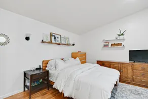 Charming Waldo Reader's Retreat - Image 4