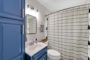 ★Downtown Perrysburg Bungalow w/ additional space★ - Image 5