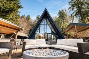 Waterfront A-Frame | Kayak, Hot Tub + Sauna - Image 4