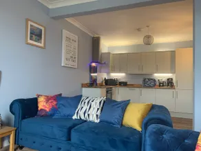 Lovely house on the beach front in Llansteffan - Image 2