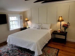 CozyHistoric+ ParkingOnsiteFREE|BestCCLocation - Image 3