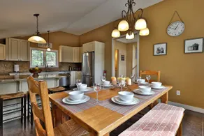Beautiful year round location! - Image 4