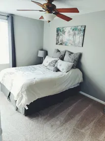 1 Bed w/ Full Kitchen A Mile From Downtown Oswego - Image 3