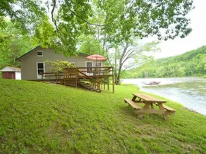 Riverfront Cabin w/ amazing views! Summer escape - Image 2