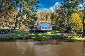 Riverfront Cabin w/ amazing views! Summer escape - Image 5