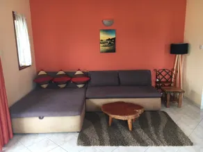 Lazy Hill Bungalows - Image 4