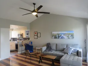 Large studio beach retreat - Image 4