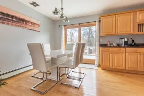 Stunning 3bedroom modern home closed to everything - Image 4