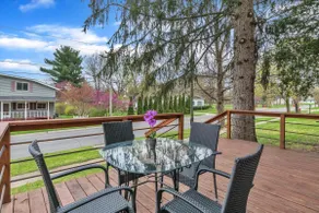 Contemporary, cozy,  hidden gem close to wineries - Image 4