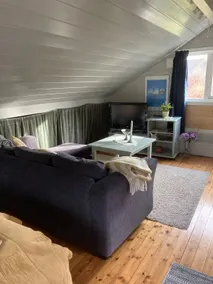 Beautiful loft apartment with parking on site - Image 5