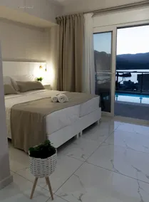 Sunset brand new luxury apt with pool & sea view - Image 5