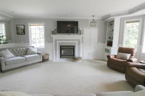 Peaceful Pines, Classy 3 bd 2 bath Home w/Hot Tub! - Image 4