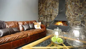 The Queixans Cottage with fireplace - Image 3