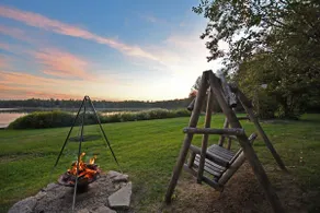 Scenic, Serene Lakefront Cabin — Wood Stove - Image 4