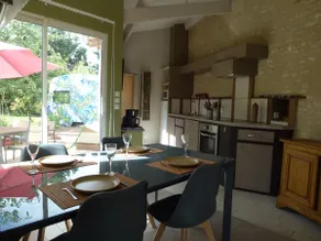 Air-conditioned cottage - Image 5
