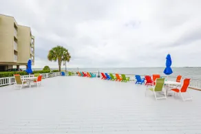 Top Location | 5★ with Sea views & Heated Pool - Image 5