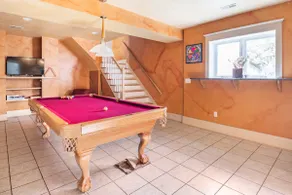 Spacious 4BR home; 5 min walk to downtown Milford! - Image 4