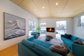 Blue River Chalets - Image 3