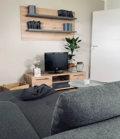 [E]ifeel like Home - Image 5