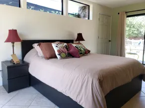 Guest Cottage located near University and Downtown - Image 2
