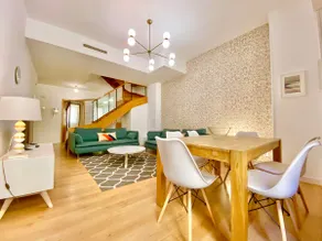 Charming Ópera - Appartement en duplex avec 3 chambres, 2 salles de bain, piscin - Image 2